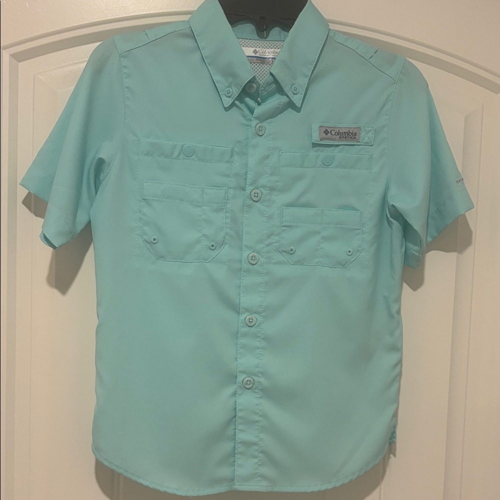 Columbia Boys Shirt Size S Aqua Green Short Sleeve Fishing Outdoor Shirt